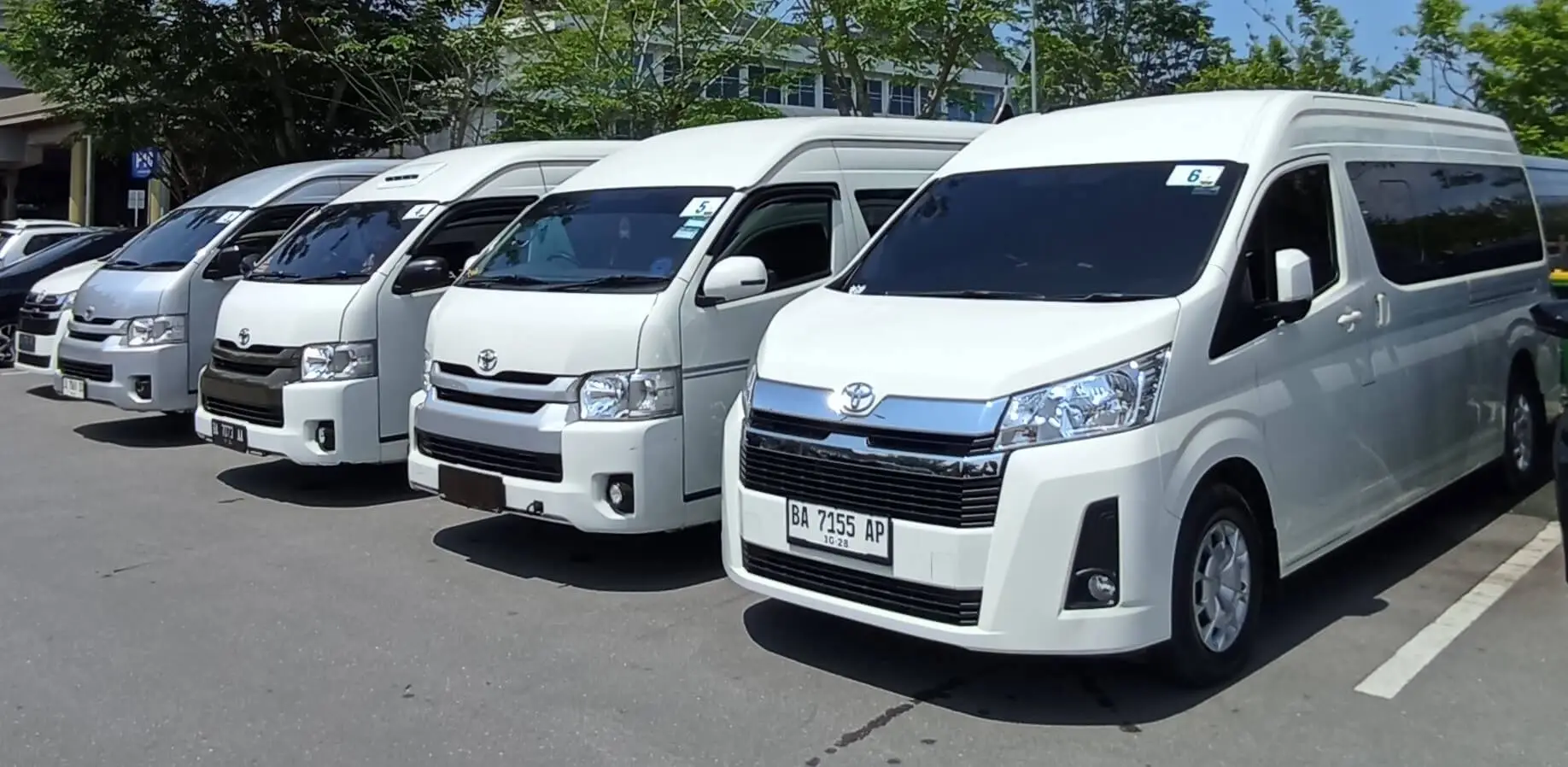 rental mobil bandara padang