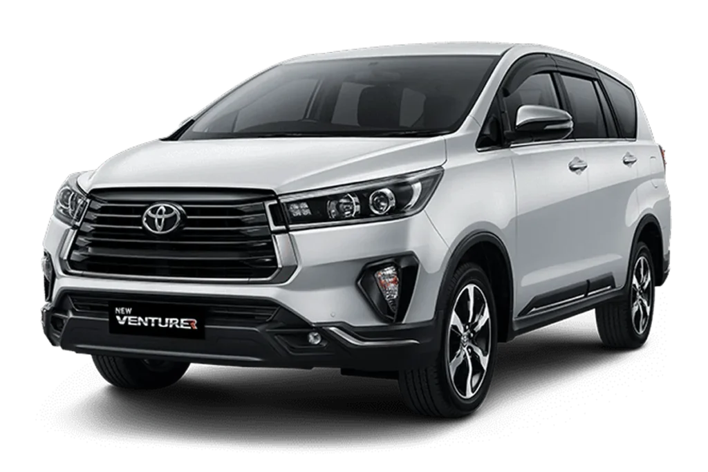 sewa innova venturer padang